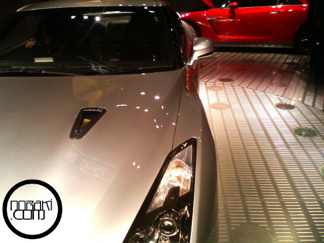 NISSAN GT-R